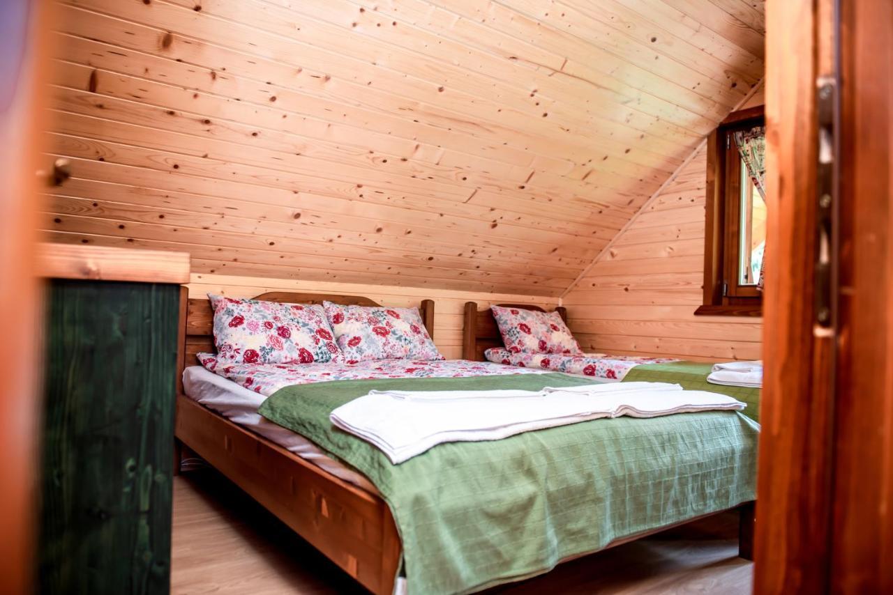 Central Chalet Varsag 外观 照片